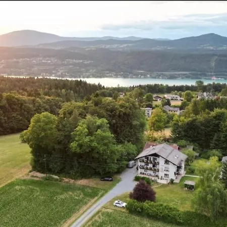 Gasthuis Waldpension Schiefling Am