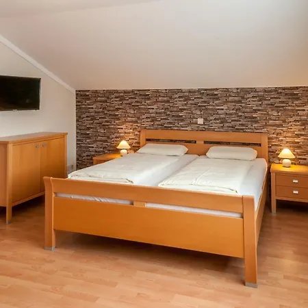 Waldpension Schiefling Am 3* Schiefling am See