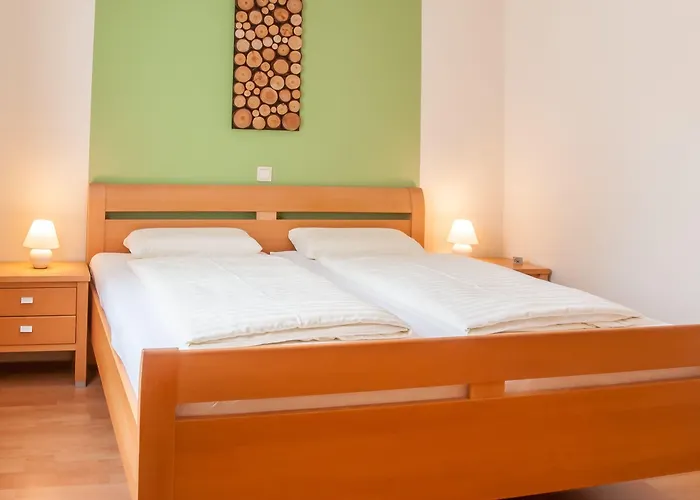 Pensjonat Waldpension Schiefling Am