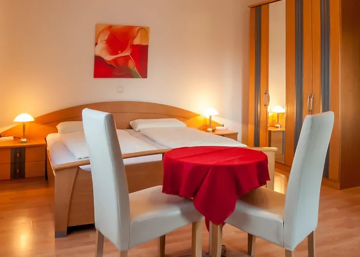 게스트하우스 Waldpension Schiefling Am