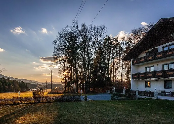 Pensjonat Waldpension Schiefling Am